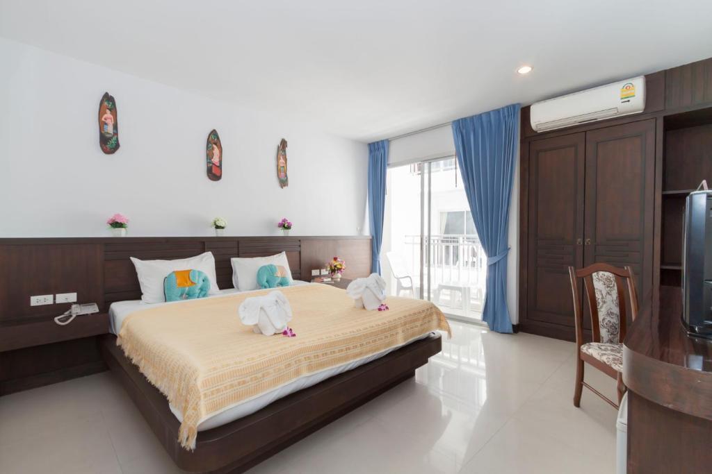 Larn Park Resortel Patong Quarto foto