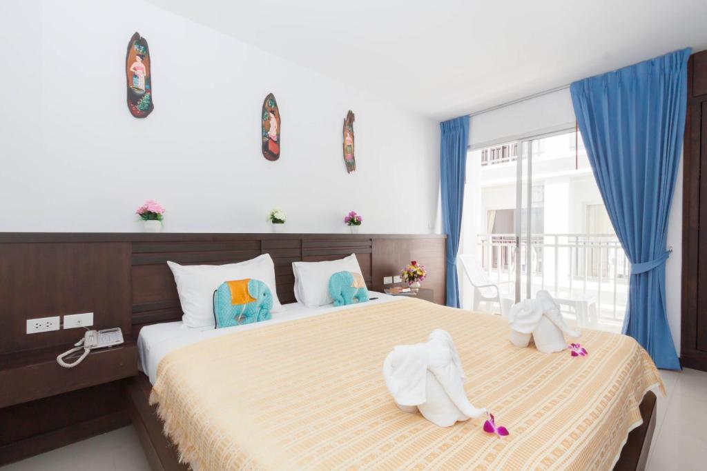 Larn Park Resortel Patong Quarto foto